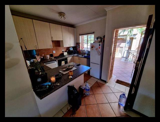 2 BEDROOM APARTMENT FOR SALE IN BOARDWALK MEANDER